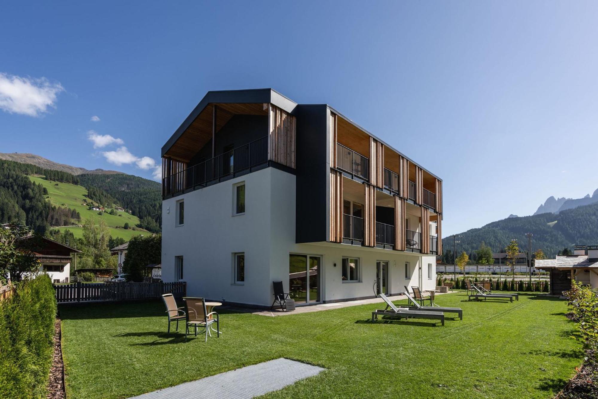 Ariane'S Guesthouse Sesto Kültér fotó