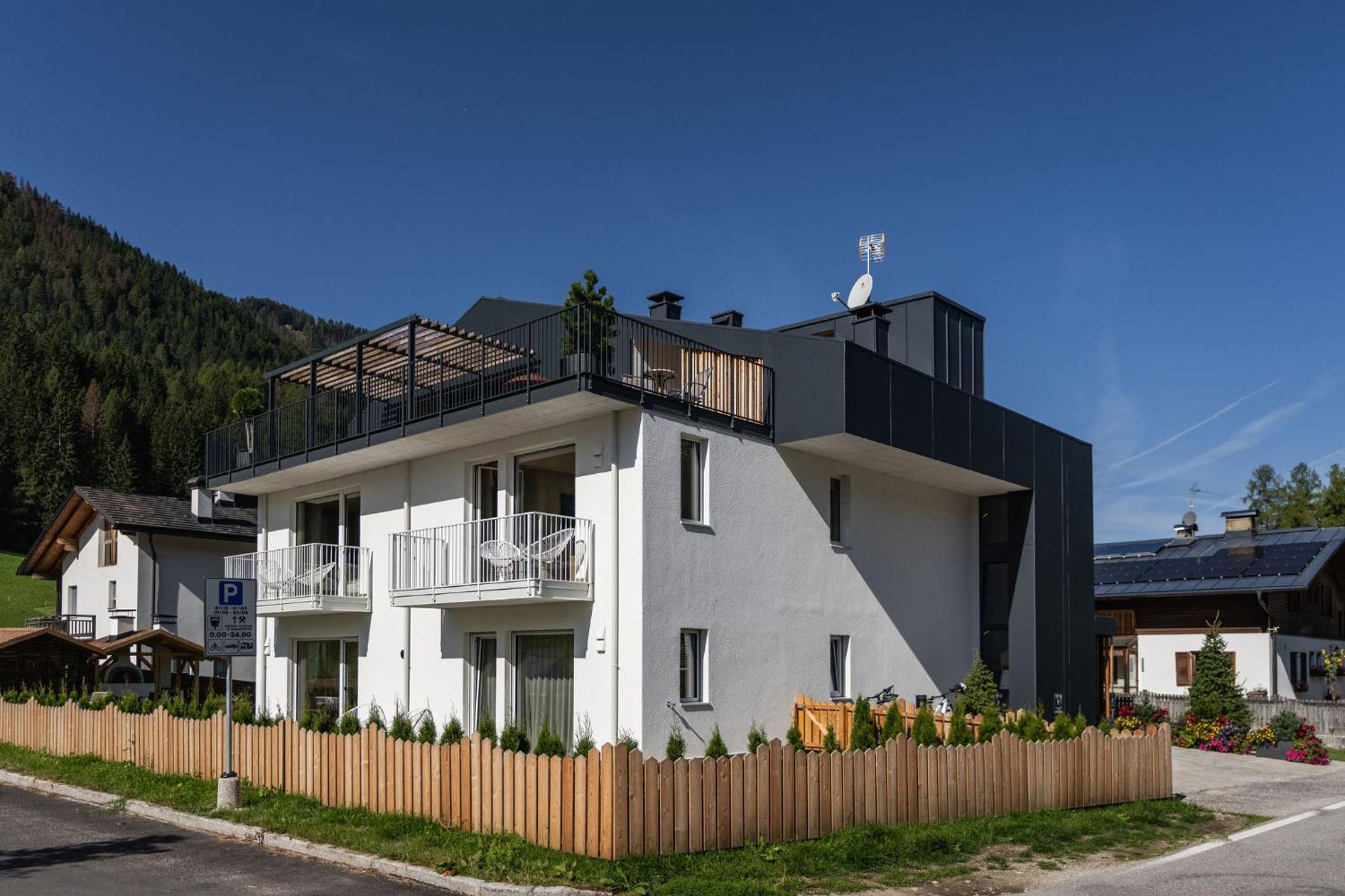 Ariane'S Guesthouse Sesto Kültér fotó